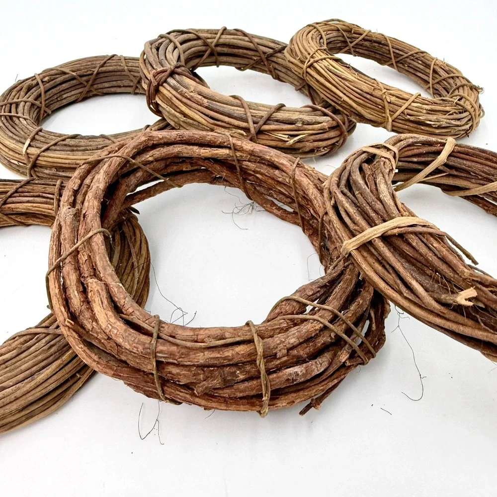 Set of 6‎ Natural Grapevine Napkin Rings Rustic Brown Twig Wreath Table Decor